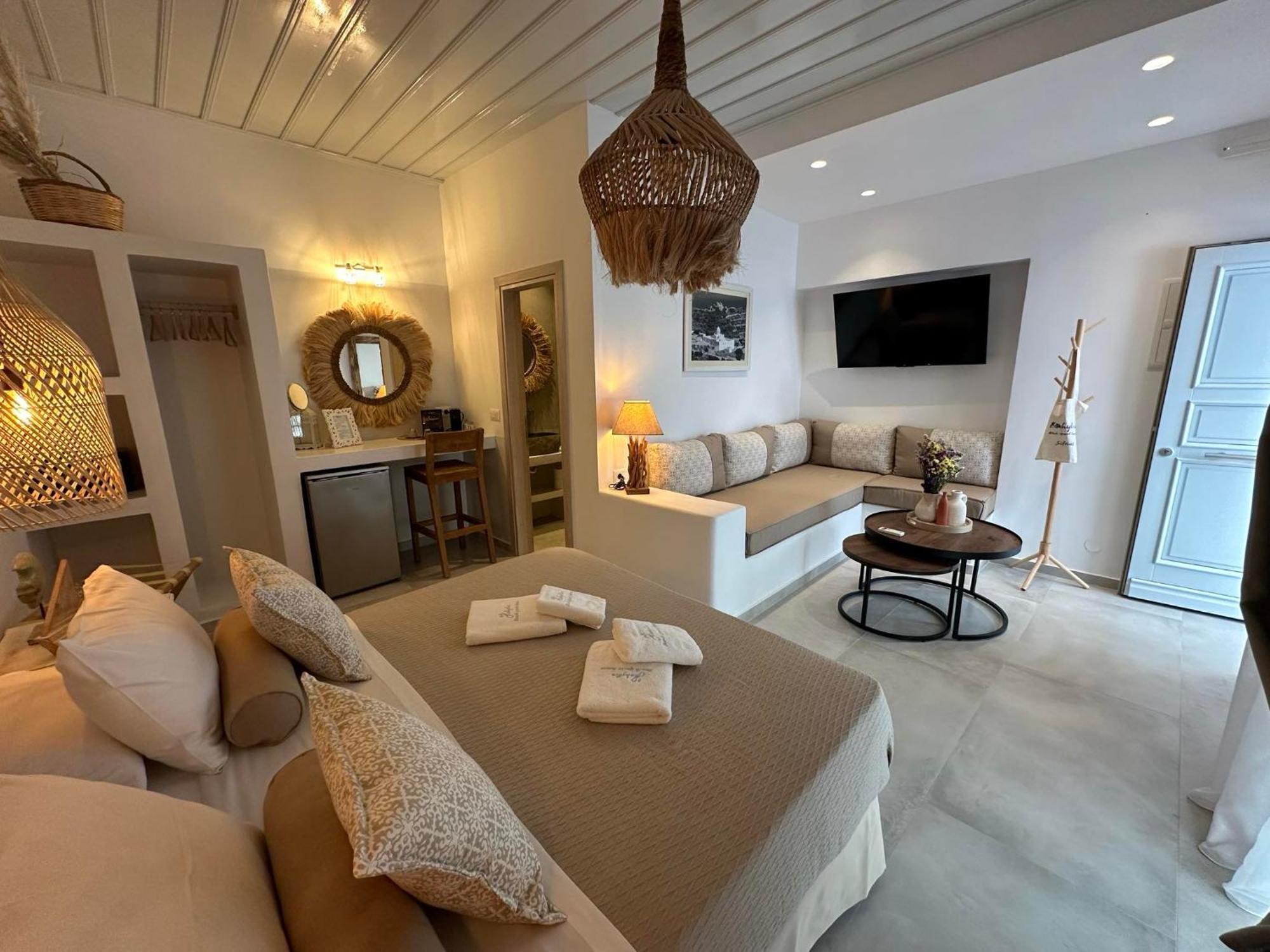 Kohylia Beach Guest House Platis Gialos  ภายนอก รูปภาพ